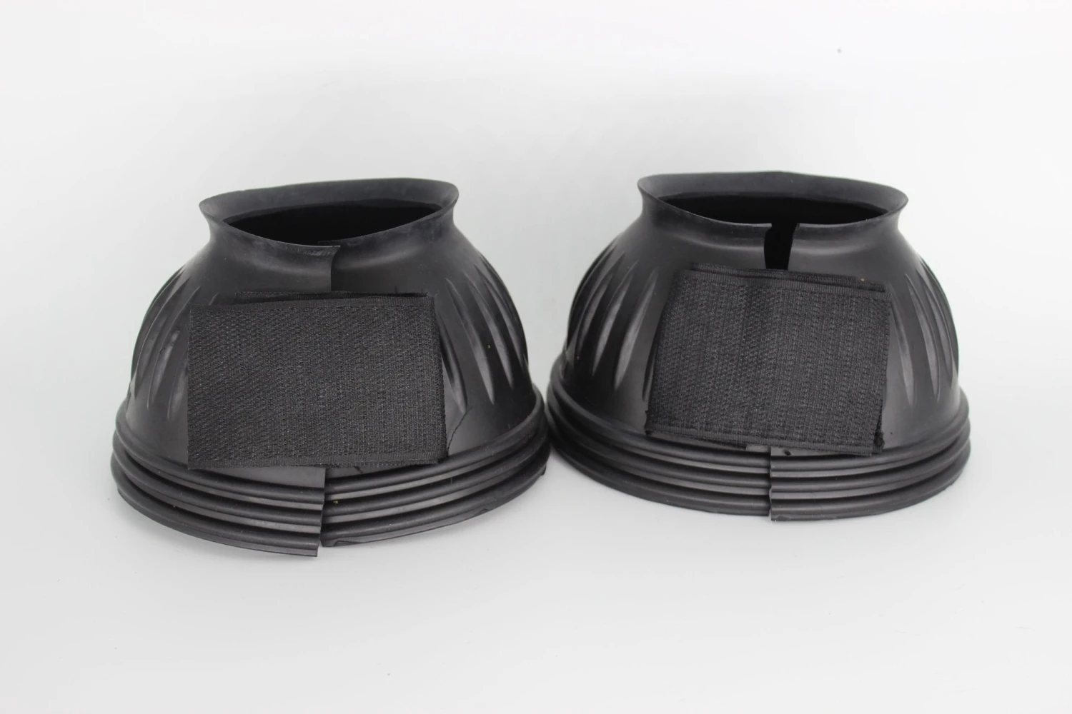 TuffRider Komplett Protkt Bell Boots Ribbed And Ringer With Hook And Loop Tape 4 TuffRider Komplett Protkt Bell Boots Ribbed And Ringer With Hook And Loop Tape - Image 4